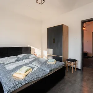 Apartmán Praha-modrany, Praha